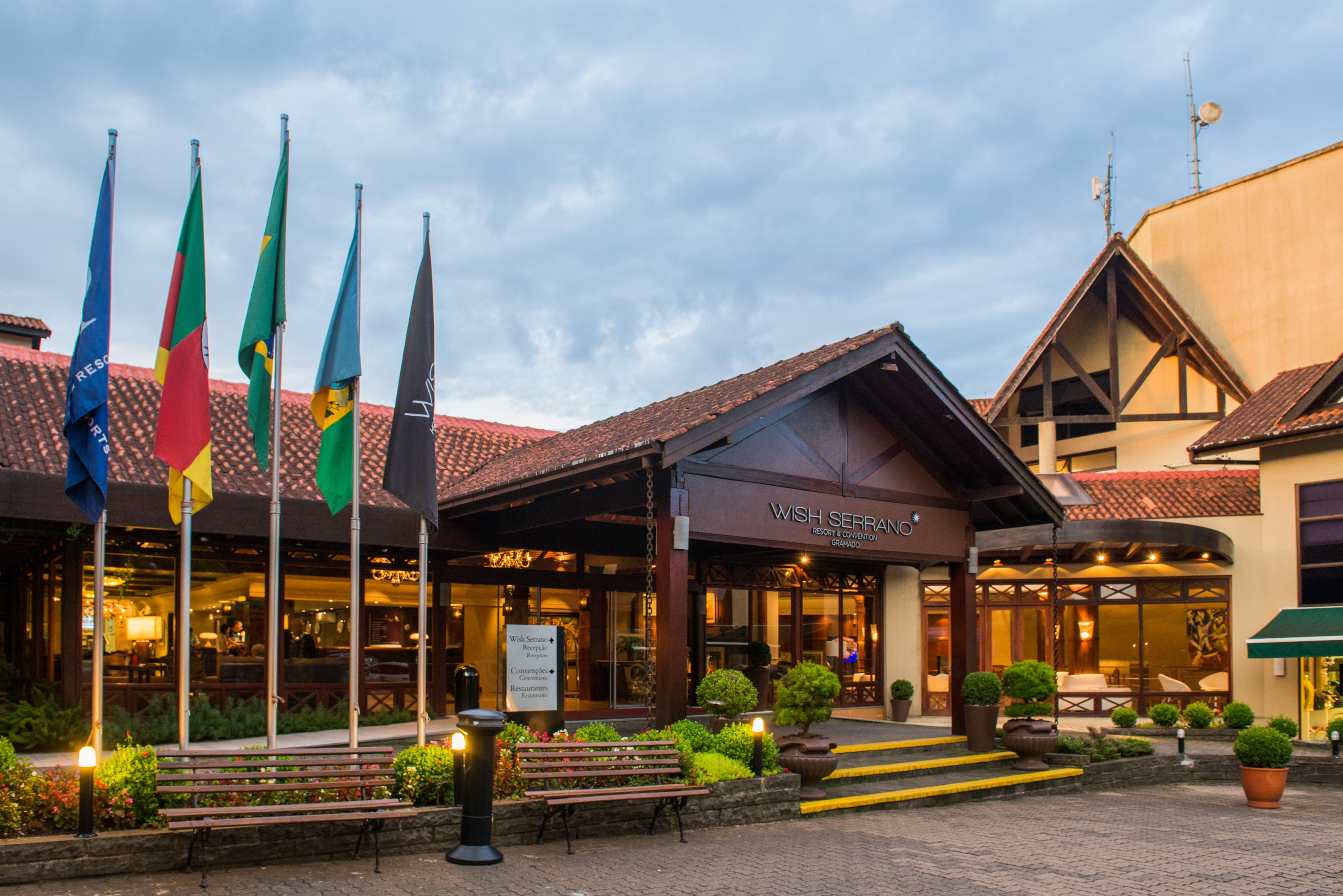 Wish Serrano Resort Gramado Exterior foto The entrance of the hotel
